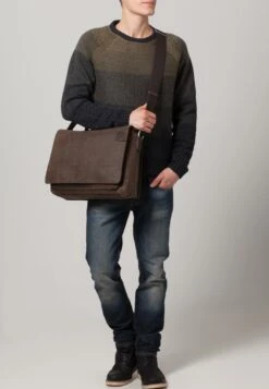 Strellson RICHMOND - Umhängetasche - Dark Brown -Strellson 750d7d36c1b8417aa8f5398832eaecf8 1