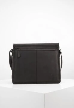 Strellson RICHMOND - Umhängetasche - Schwarz -Strellson 8c375cd4b66b49a4aa70d4f9577867b6