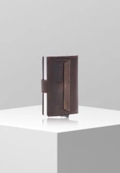 CAMDEN C-THREE E-CAGE SV8F - Geldbörse - Darkbrown -Strellson 9a8161639b174fab9e140fd8d05693e9