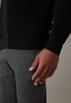 Strellson ALBANY - Sweatjacke - Schwarz 11 Strellson ALBANY - Sweatjacke - Schwarz -Strellson becda3be9d994b9091aa78f1f73aa75a