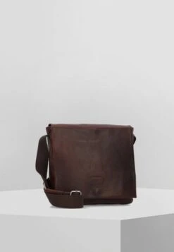 Strellson UPMINSTER - Umhängetasche - Cognac -Strellson c2cd47ad9544414eb2fbda47ac420489