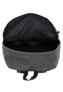 Strellson FINCHLEY - Tagesrucksack - Dark Grey 10 Strellson FINCHLEY - Tagesrucksack - Dark Grey -Strellson d2a6cd49712c42abbb7c38976ee9fd4e