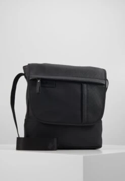 Strellson ROYAL OAK SHOULDERBAG - Umhängetasche - Black